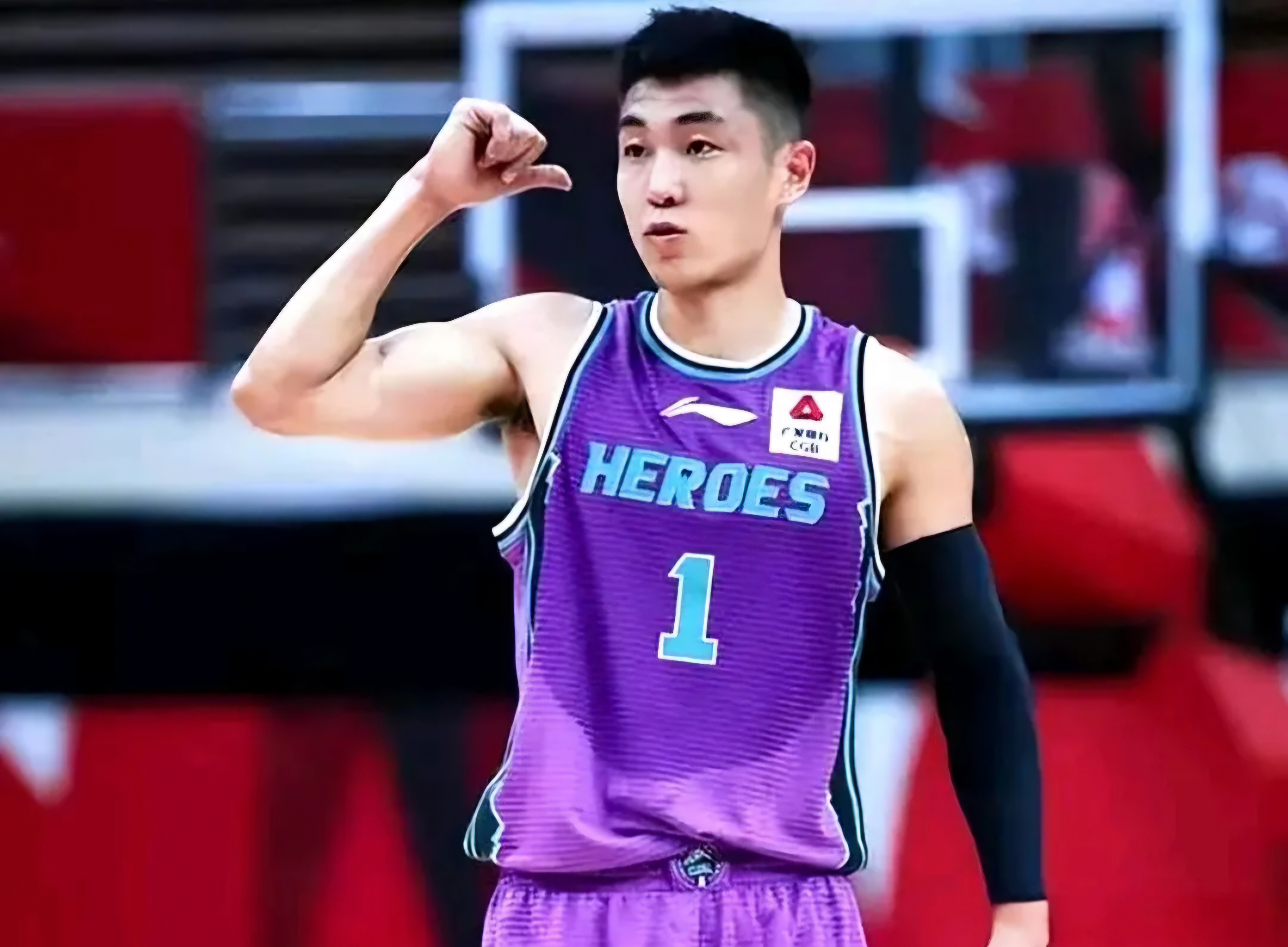 辽宁队绝杀火箭，高诗岩惊艳四座