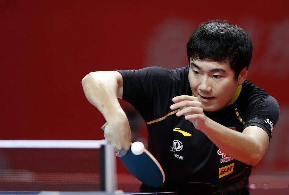 英格兰队轻取日本队，梁靖崑状态火热