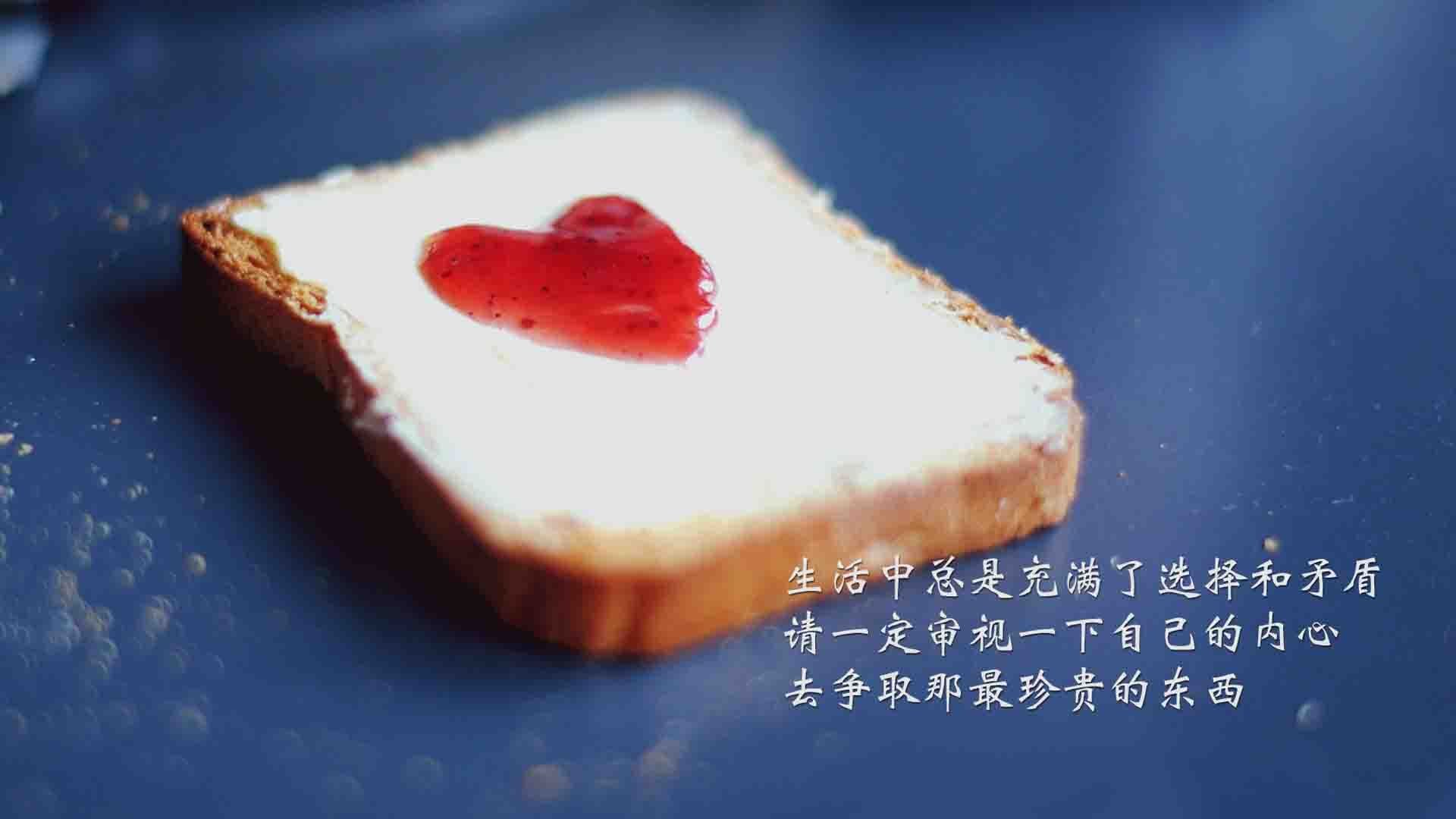 跨界巅峰，老鹰翱翔胜雄鹿，英格拉姆F1赛道称雄