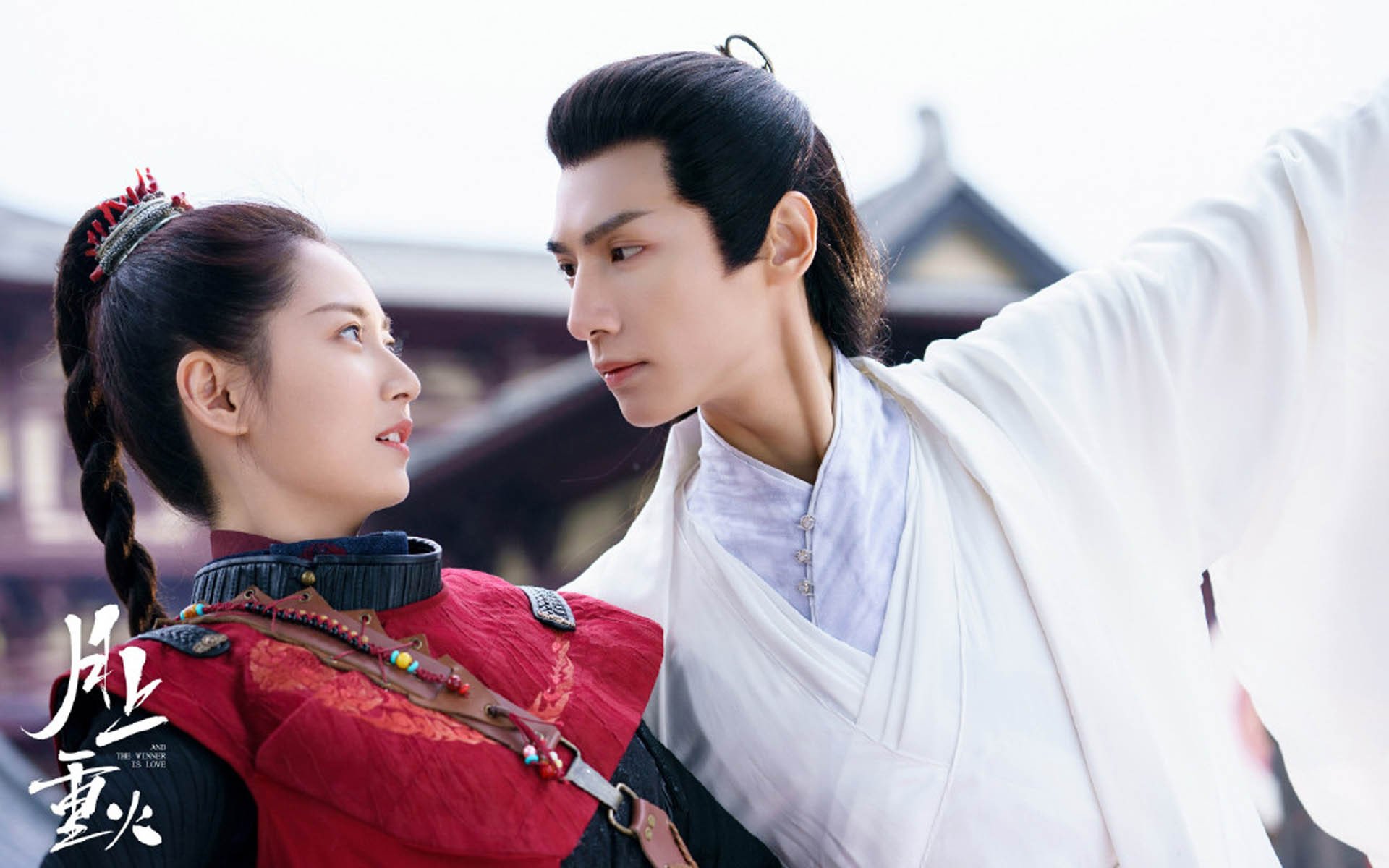 足球平行宇宙，丹麦童话重现佛罗伦萨，凯恩跨越海峡点亮国家德比