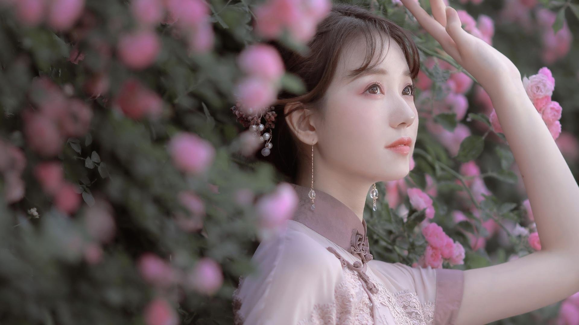 绿茵场与赛车线，勒沃库森逆转之夜，照见F1争冠的终极哲学