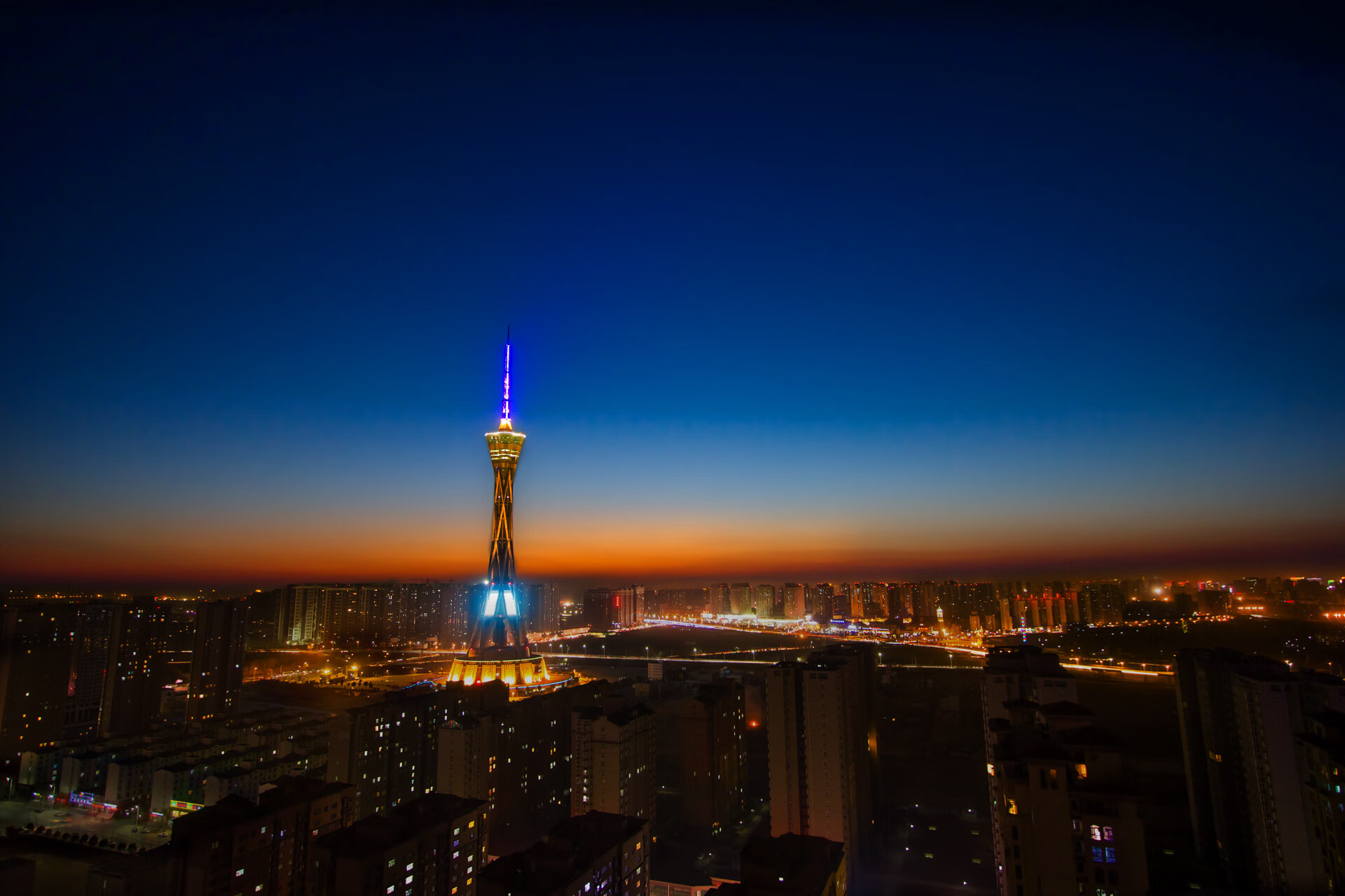 不可能的对决，当马赛遇上阿根廷，阿拉巴如何成为唯一性答案